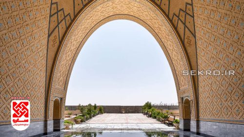 معماری سنتی، معماری مدرن، معماری باستان، عناصر معماری، ویژگی‌های معماری، بناهای معماری، سبک‌شناسی معماری، خانه ایرانی